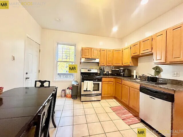 Photo - 20 Fisher Ave