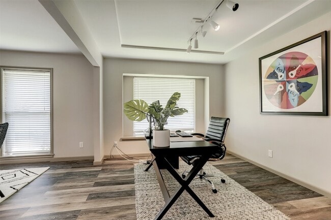 Photo - 5138 Rutherglenn Dr