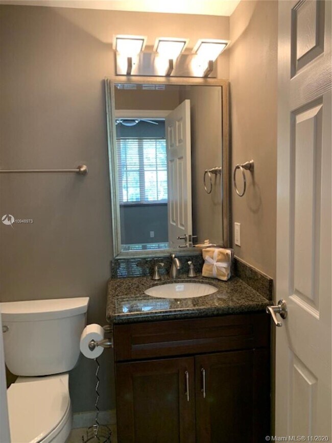 Photo - 192 SW 96th Ave