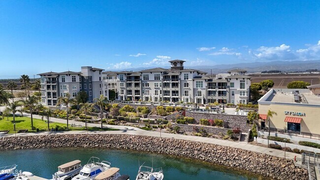 Building Photo - 4008 Tradewinds Dr