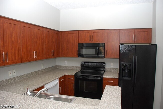 Photo - 1130 Reserve Way Unidad 208