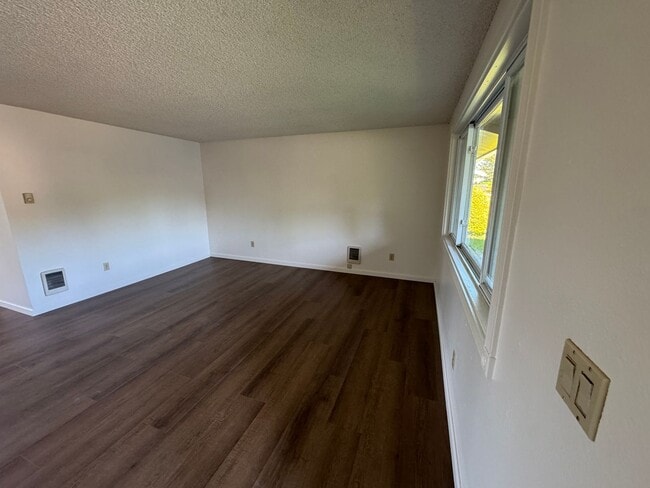 Photo - 3 Bedroom House in Waldport!