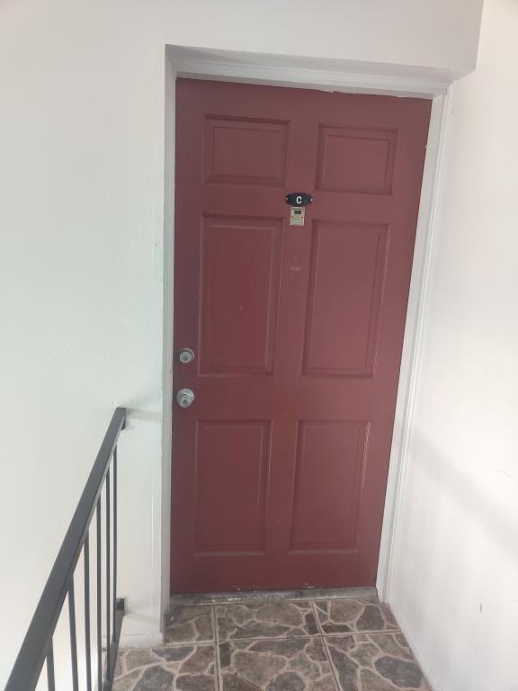 Photo - 1440 Holden Ave