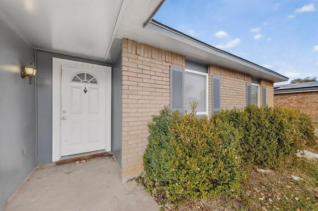 Photo - 6805 Newcastle Pl