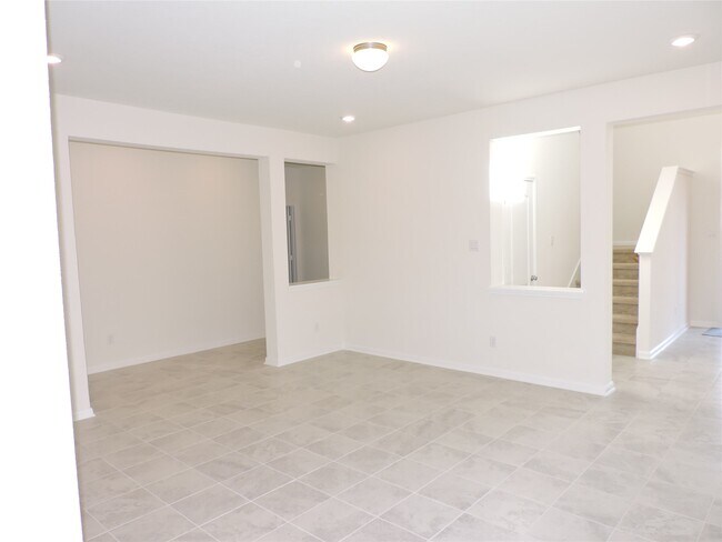 Photo - 1122 Epworth Ct.