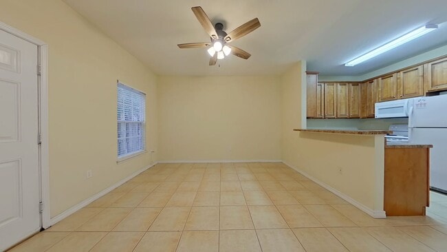 Photo - 96 2nd Ave