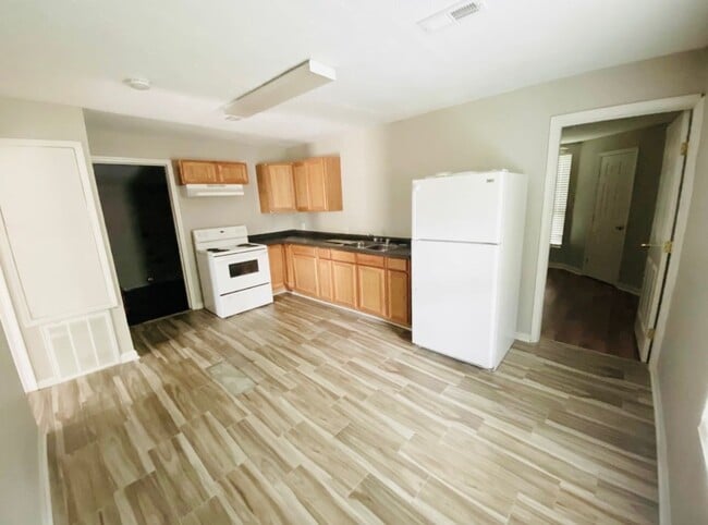 Photo - 5107 Byron Ave