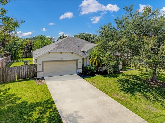 2826 SE Melaleuca Blvd