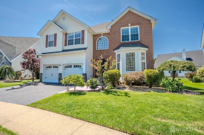 8 Jumping Brook Ct