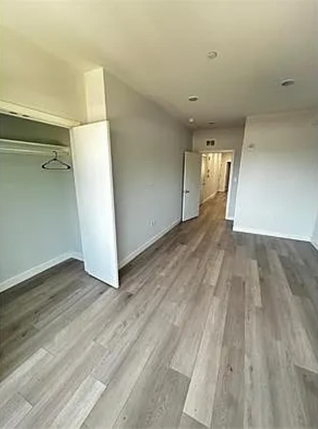 Photo - 2204 N Marshall St Unit 3