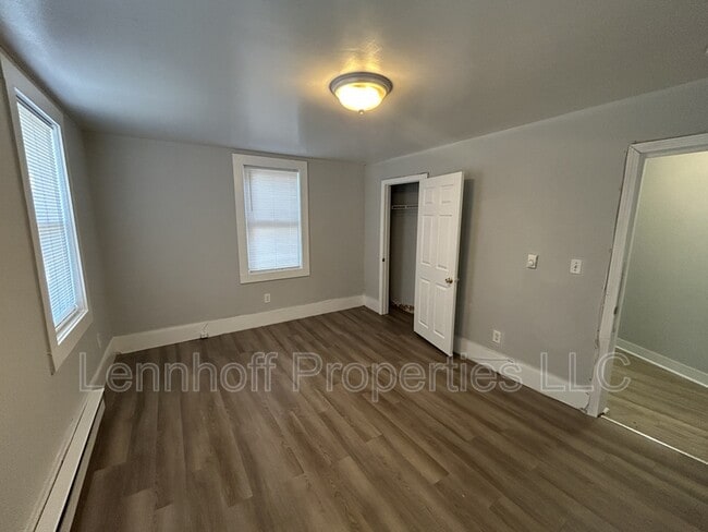 Photo - 145 Water St