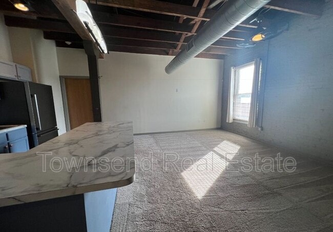 Photo - 159 Maxwell St