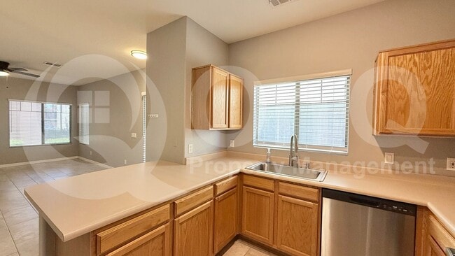 Photo - 805 S Sycamore Unit 132
