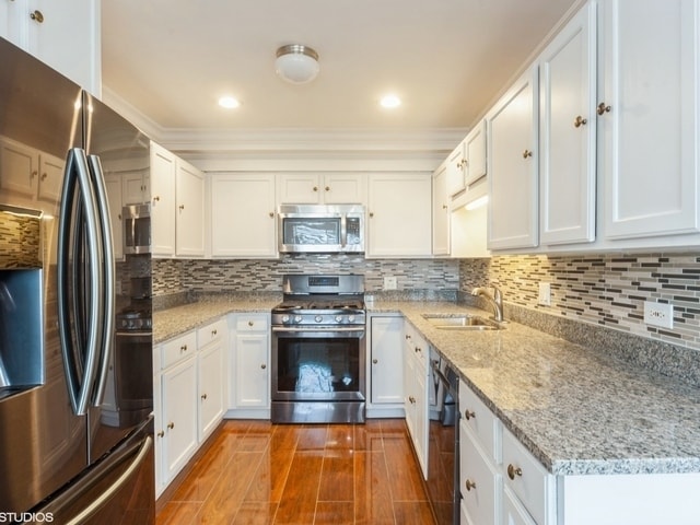 Photo - 700 W Dempster St Unit G1