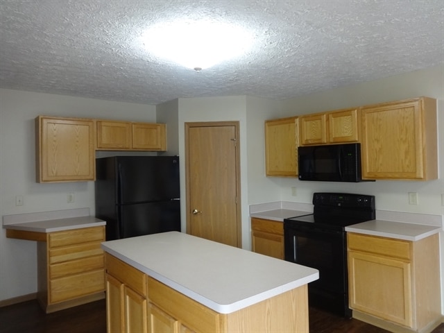 Photo - 5950 Paron Pl