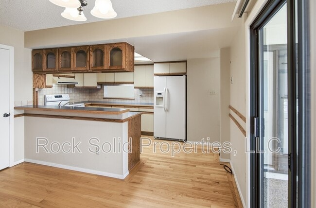 Photo - 5416 Meadowbrook Dr