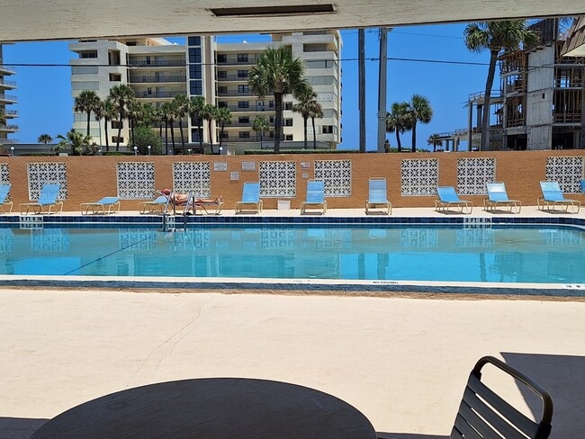 2700 N Highway A1A Unit 13-111