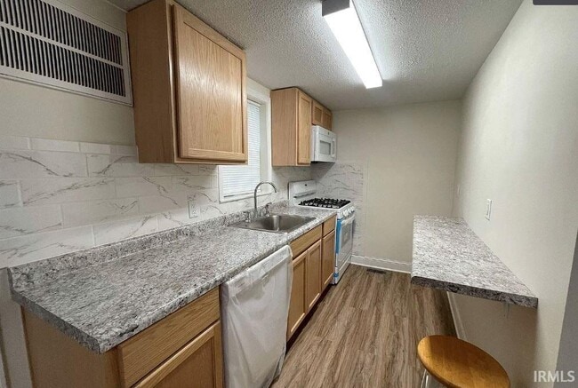 Photo - 726 S 31st St