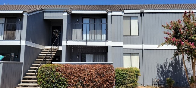 Photo - Windemere Apartments