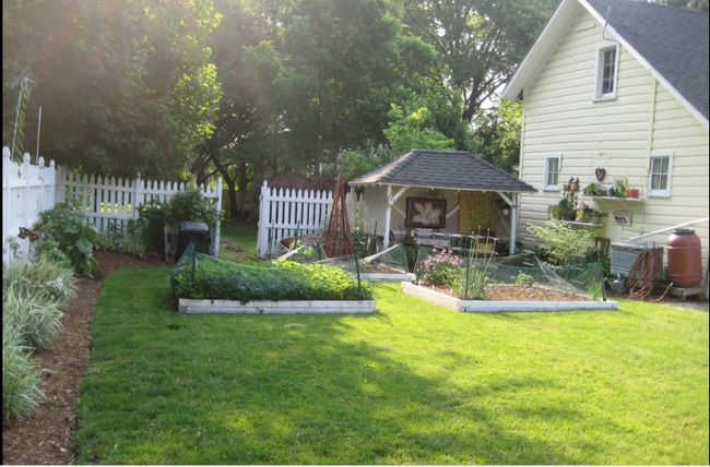 Photo - 14927 S Bartlett Ave