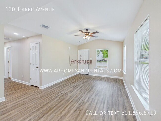 Photo - 130 Joiner Ave