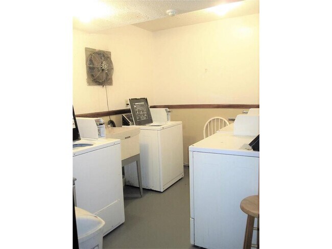 Photo - 539 S Wasson Ln