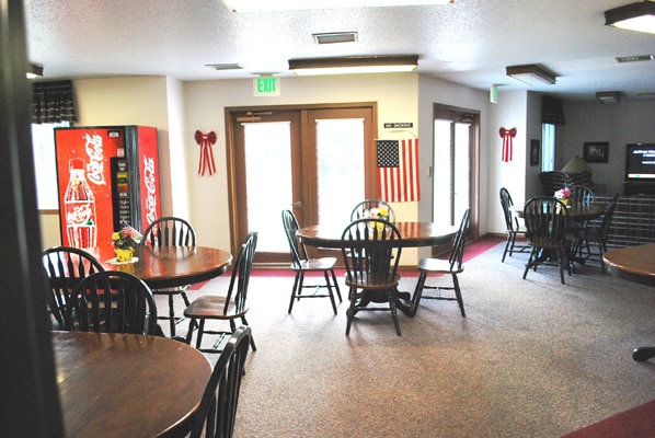 Photo - Beadle Plaza Apartments