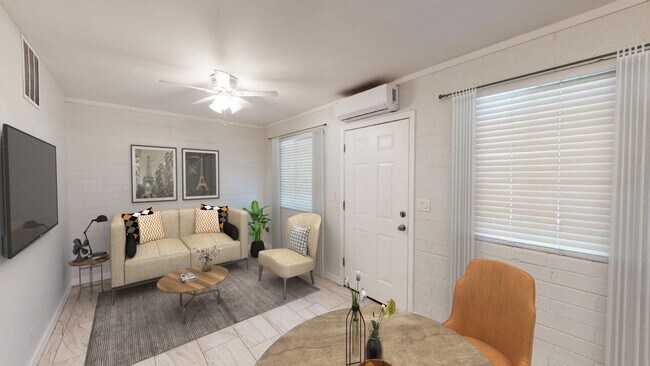 Photo - Seven Palms Apartments