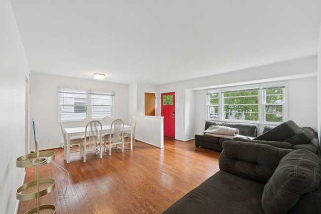 Photo - 4707 Norwich Rd