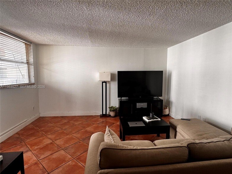 Photo - 1801 S Treasure Dr Unit 324