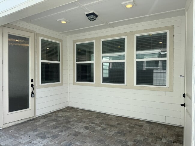 Photo - FOR RENT in Wildlight