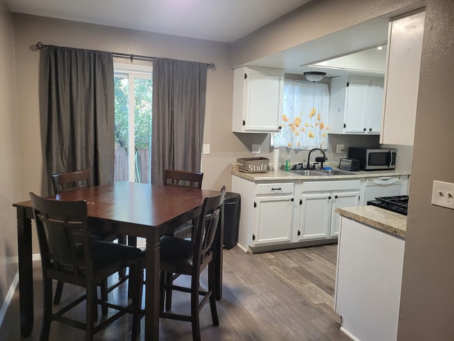 Photo - 609 Bennett Ave Unit APT. C