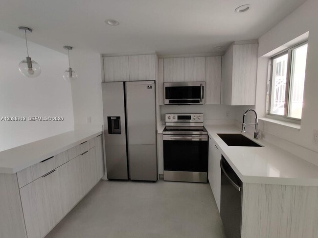 Photo - 3755 NE 167th St Unit 25