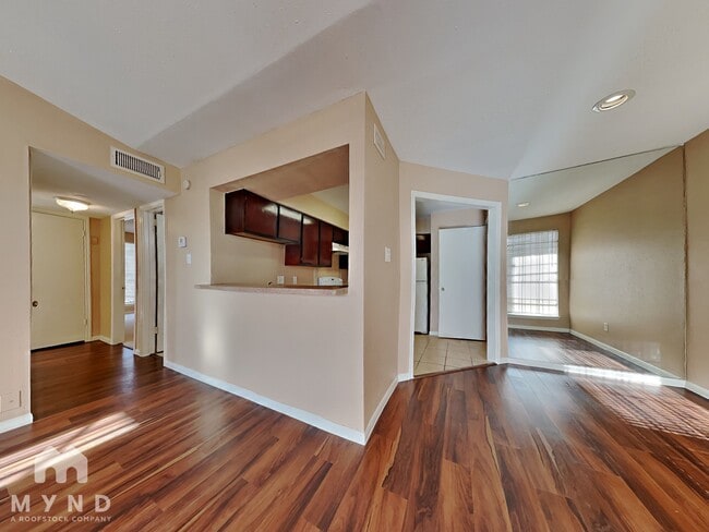 Photo - 12500 Sandpiper Dr