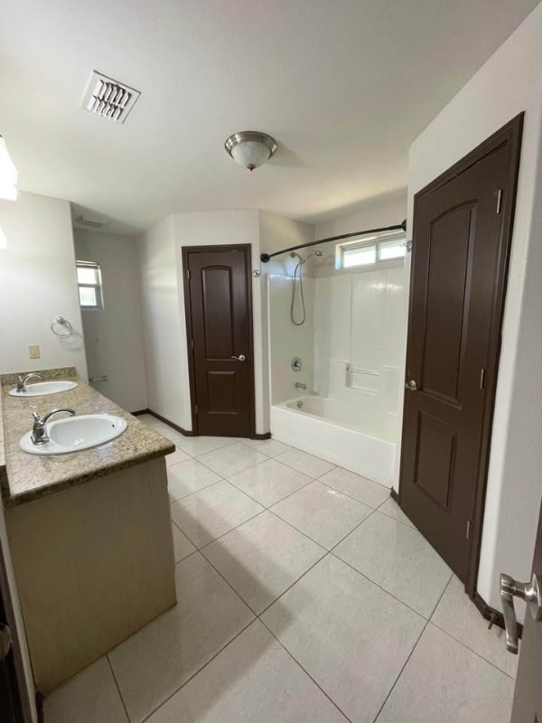 Photo - 3024 Whitetail Dr