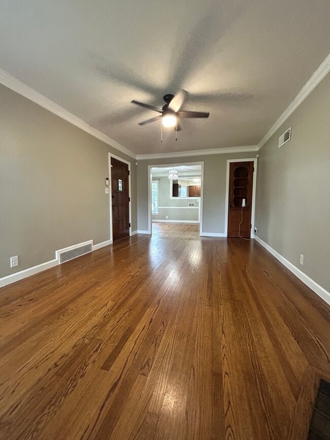 Photo - 8001 Ward Parkway Plz