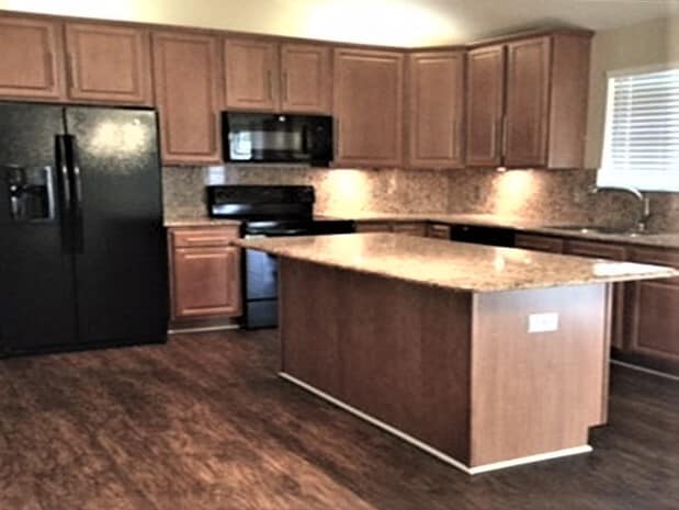 Photo - 135 Crescent Creek Ct