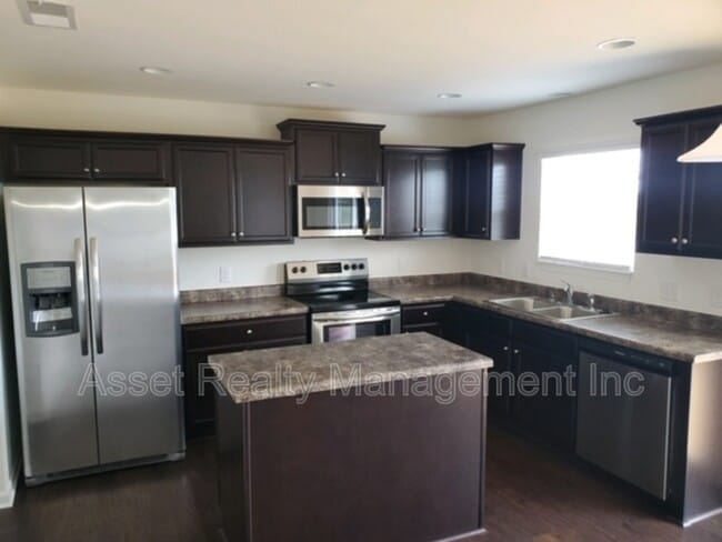 Photo - 2545 Cottonwood Dr