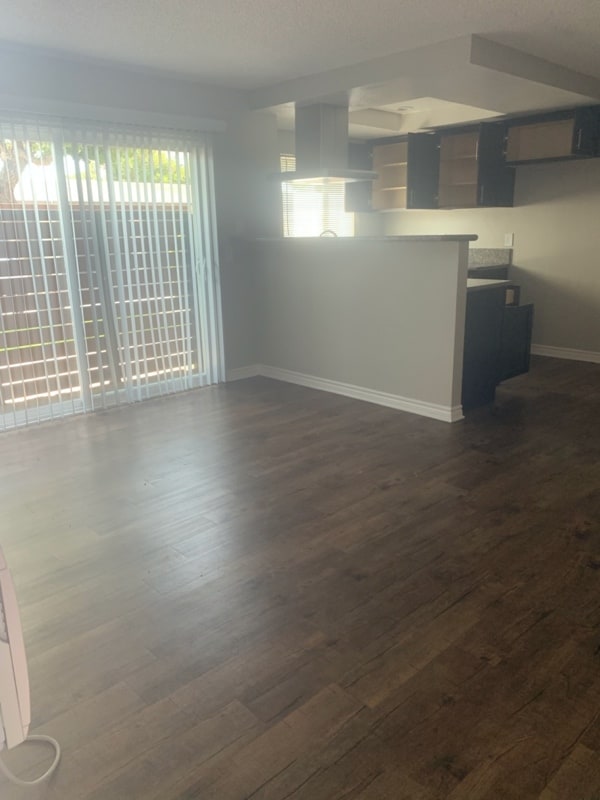 Photo - 7042 Fenway Dr