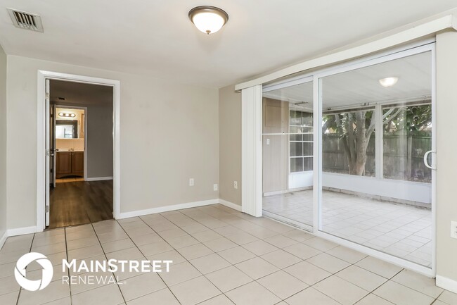 Photo - 7704 Birchwood Dr