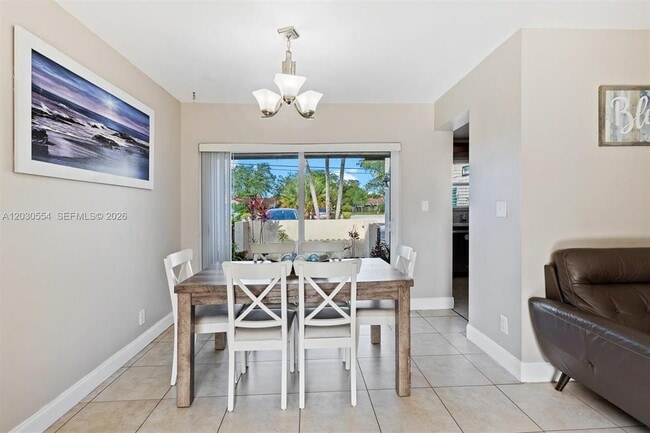 Photo - 4119 Coral Springs Dr