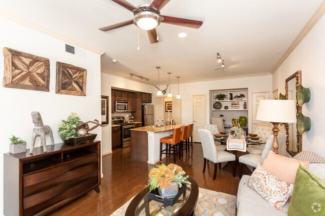 1BR 1BA - 835 SF