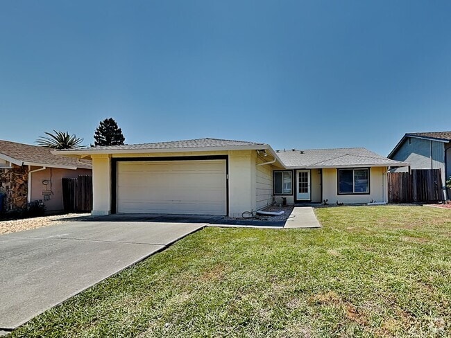Building Photo - North Vallejo 3/2 Home Available Now!