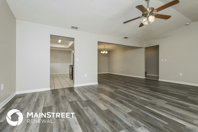 Photo - 4135 Old Colony Rd