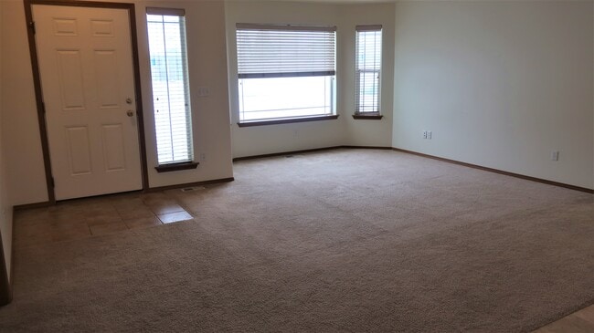 Photo - 1289 Canyon Ct