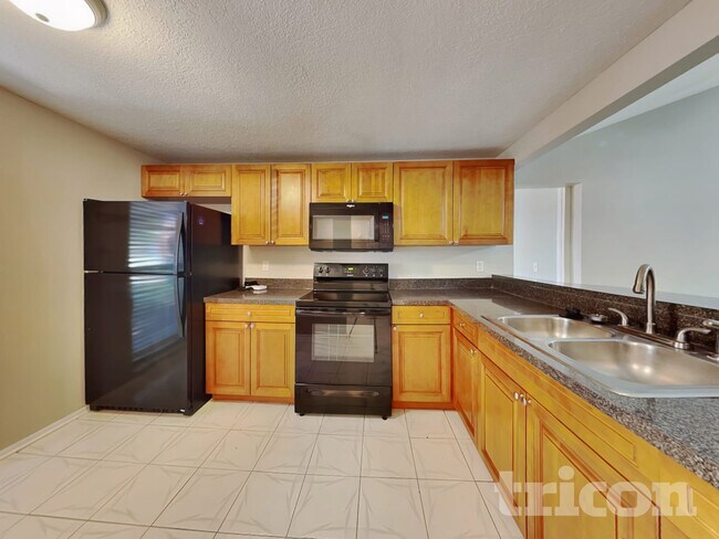 10217 Carriage Glen Ct