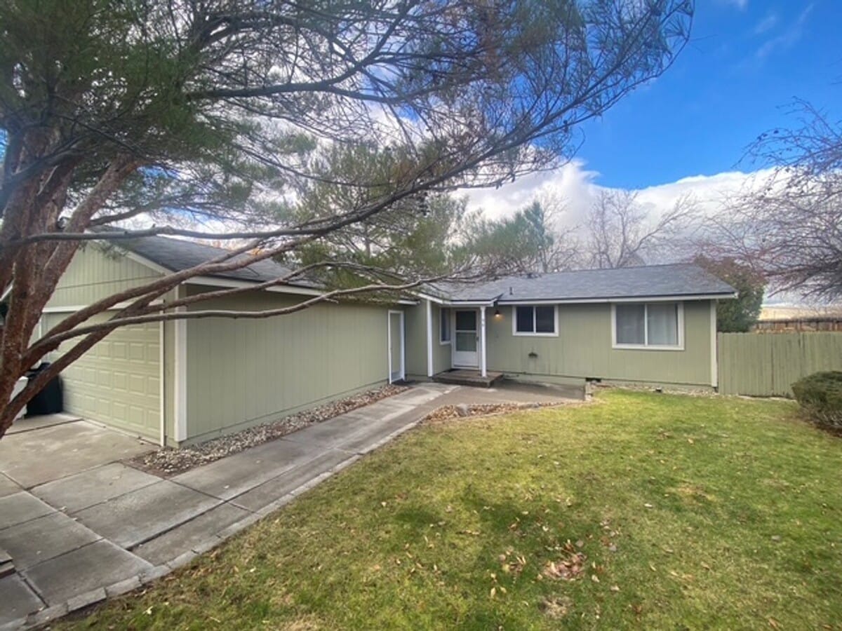 Cozy, recently updated 3 bedroom 2 bathroom home in the Steamboat Area! - Cozy, recently updated 3 bedroom 2 bathroom home in the Steamboat Area!