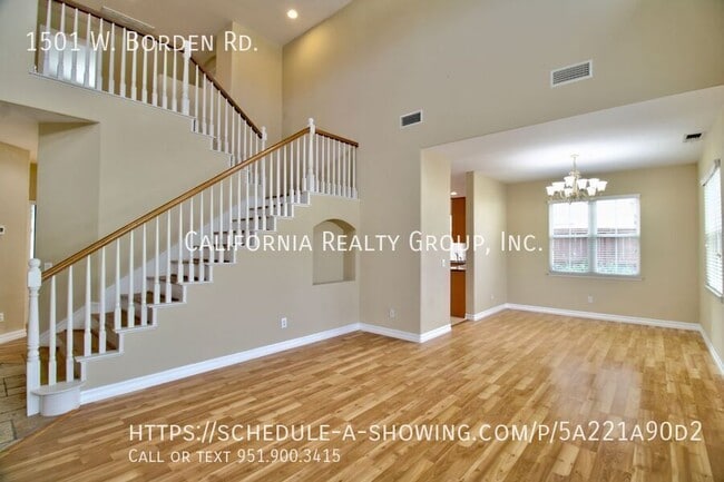 Photo - 1501 W Borden Rd