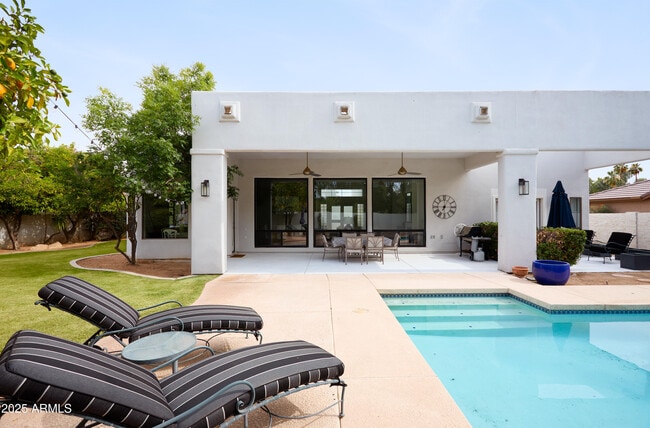 Photo - 12242 N 74th St House