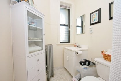 Photo - 1400 W. Edgewater